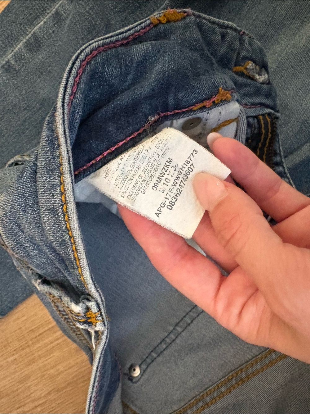 Wrangler Bootcut Jeans, Size 28 - Picture 3 of 4